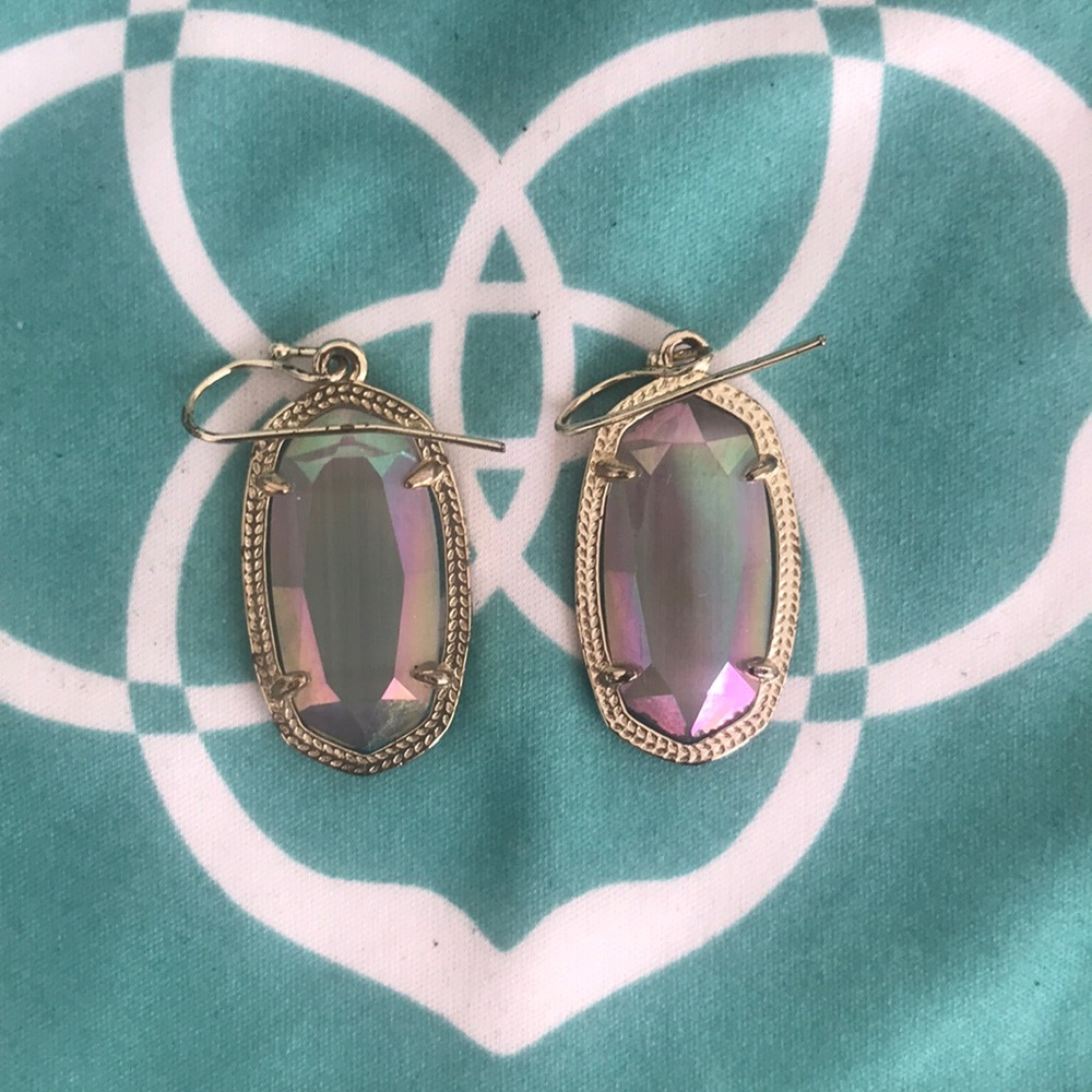 Small Kendra Scott pearl/iridescent Earrings